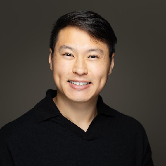 Headshot of Dr. David Au