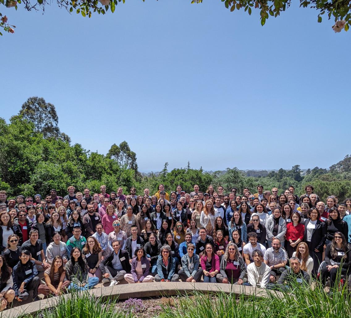 A group of over 200 attendees at the 2024 Retreat of the Wu Tsai Neurosciences Institute, held at the Chaminade Resort & Spa in the Santa Cruz Mountains.