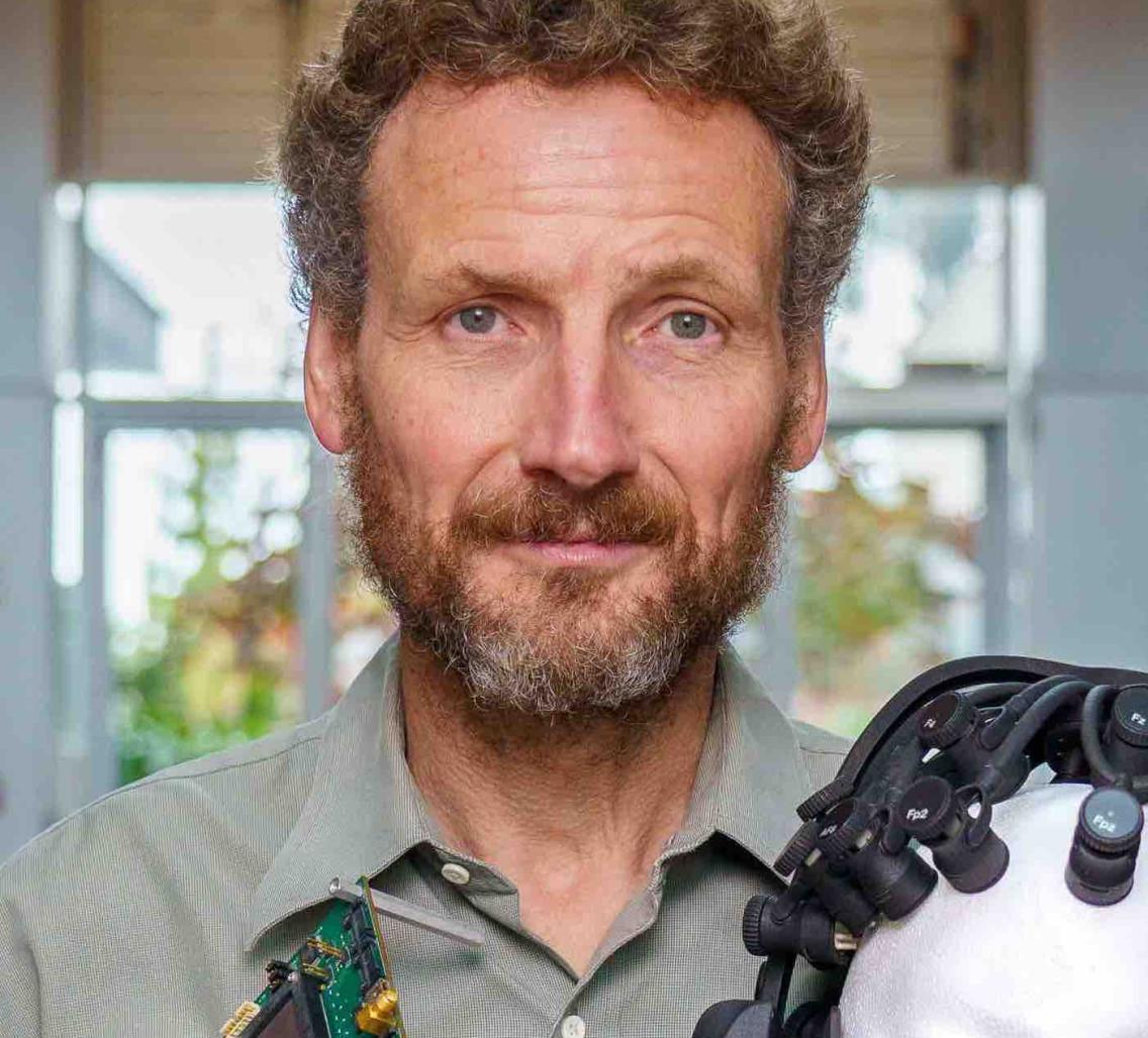 Headshot of Dr. Gert Cauwenberghs